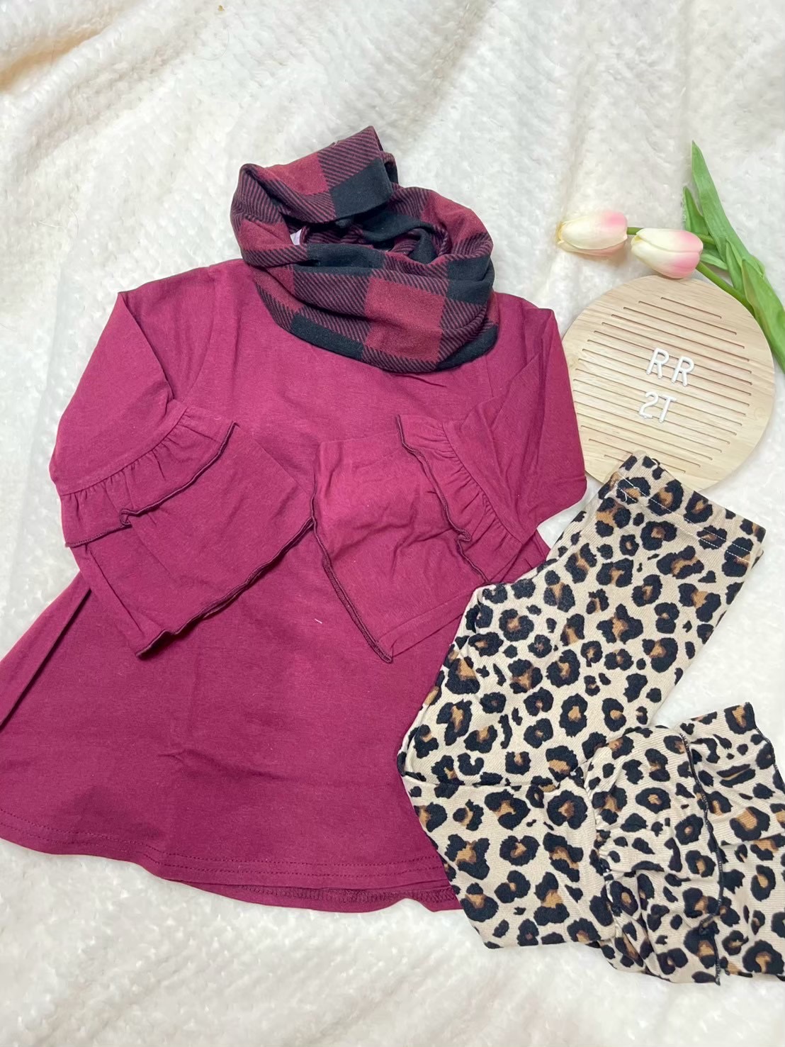 Ricrac&Ruffles (Kindilu) 童裝 2T